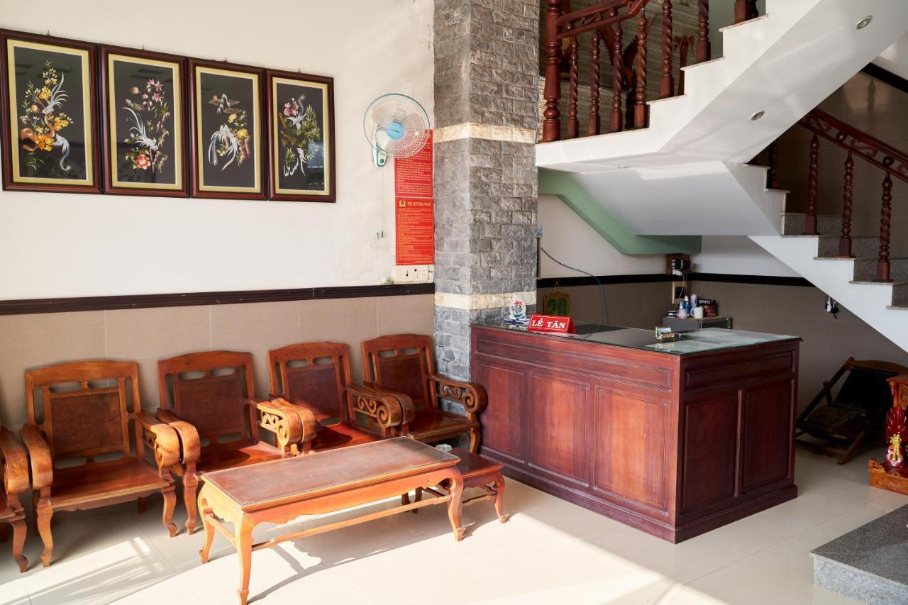 Dung Tao Hotel Binh Chau Esterno foto